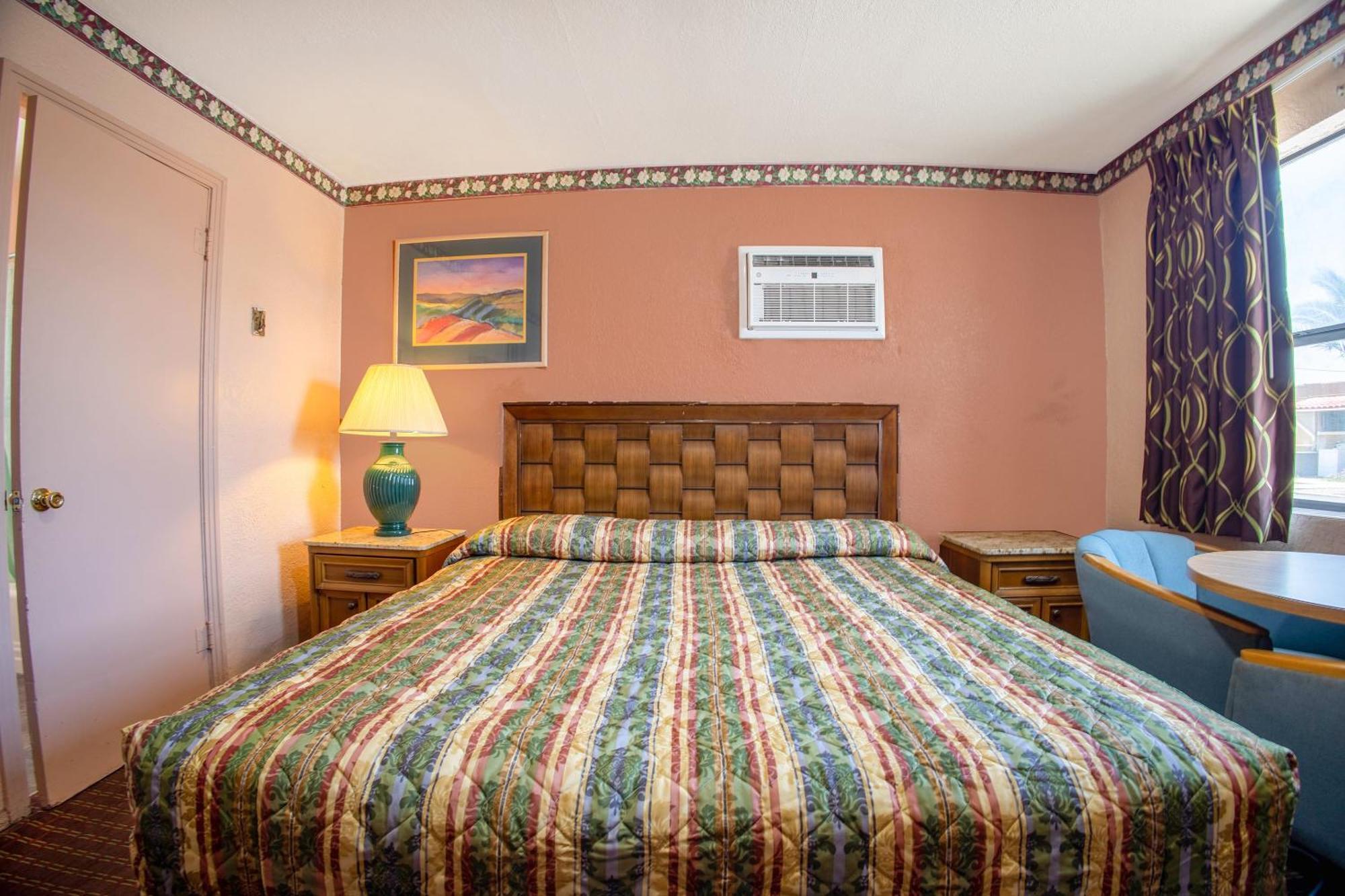 Motel Sands By Oyo Near Airport El Paso